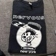 nervous record Tシャツ