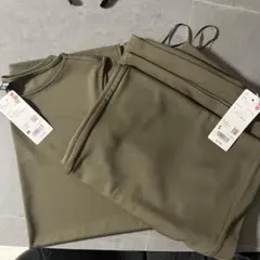 新品　ユニクロ　M S クレープジャージーストレートパンツ　ノースリーブT