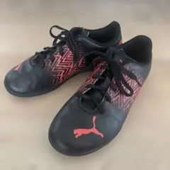 美品⭐︎PUMA プーマ サッカースパイク 21cm ジュニア 黒赤