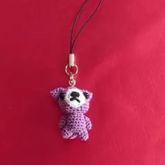 可愛い編みぐるみの紫ネコ のストラップ( ハンドメイド)❕❕