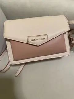 Charles & Keith ボックス ショルダーバッグ