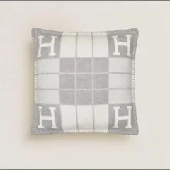 2025年最新】HERMES クッション・座布団の人気アイテム - メルカリ
