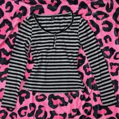 ボーダーロングTシャツ ブラック グレー ストライプ 長袖 ヘンリーネック 黒