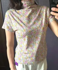 【新品、未使用】 リバティGIANNI LO GIUDICEE シャツ　タグ付きのサムネイル