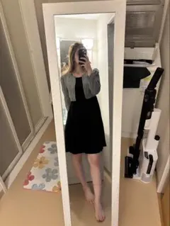 黒膝丈ドレス 長袖付き