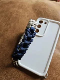 【575】ネイビー　ベージュ　フラワー　上品　ハンドストラップ　スマホストラップ