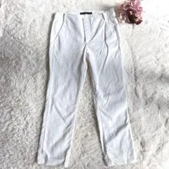 お得✨ザラ　ホワイトテーパードパンツ　ボトムス　S