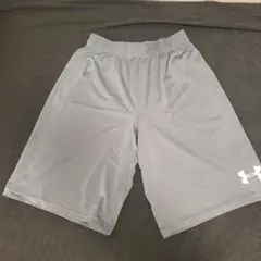 ハーフパンツ