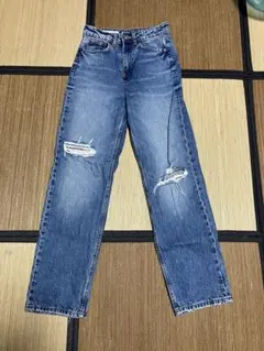 ZARA ダメージジーンズ