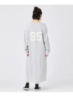 MADISONBLUE×éclat 別注フットボールワンピース - メルカリ