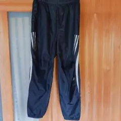 adidas ブラック ピステパンツ