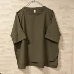 prit プリット　日本製　半袖プルオーバー　Tシャツ　カーキ系のサムネイル