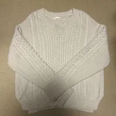 GU アイボリー ケーブル編み 長袖セーター L