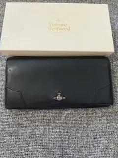 新品未使用、希少】Vivienne Westwood 長財布 ブラック - メルカリ