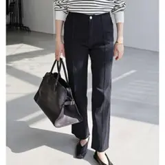 and me ピンタック テーパード デニム パンツ ブラック