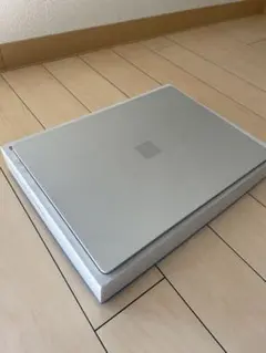 Item thumbnail for item 216aa5bf-ee82-4b73-b675-8eb524e8745a