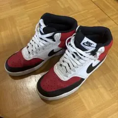 ナイキコートビジョンmid
