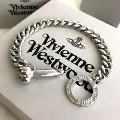 Vivienneヴィヴィアンのブレスレット