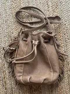 ☆希少 TRES☆トレショルダーバッグ☆フリンジ☆斜め肩掛け☆