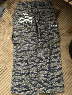XLARGE 迷彩 カーゴパンツ32インチ