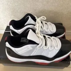 エアジョーダン11 レトロ LOW ジムレッド