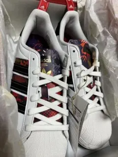 新品 adidas SUPERSTAR 245 ホワイト/マルチカラー