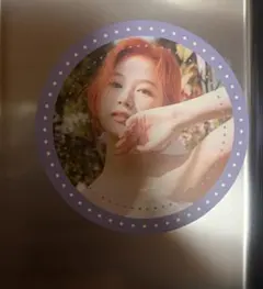 TWICE in Wonderland サナ 缶バッチ 新品 - メルカリ
