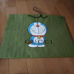 GUCCI ドラえもん コラボ ショップ袋 ショッパー
