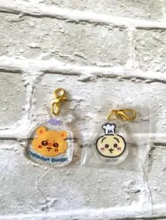 ちいかわベーカリーモモンガ&ちいかわカフェうさぎアクリルチャーム2個セット