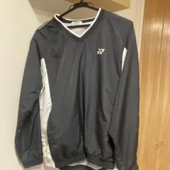 YONEX Vネック長袖ウェア 黒/白　Mサイズ