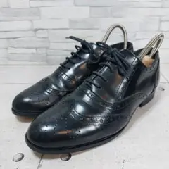 ファビオルスコーニ　ドレスシューズ　ウイングチップ　黒　メダリオン　レザー