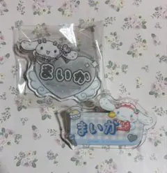 =LOVE イコラブ ファミマ シナモン アクリルネームバッジ 佐々木舞香