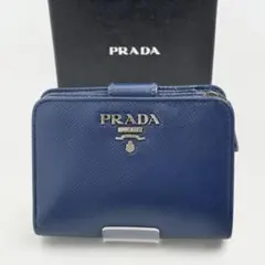 【未使用に近い】PRADA フラップ　スナップ　L字　サフィアーノ　エンボス