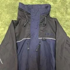 FILA フード付きナイロンジャケット ネイビー/ブラック