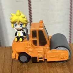 ねんどろいどぷらす ボーカロイド激走プルバックカー 鏡音レン - メルカリ