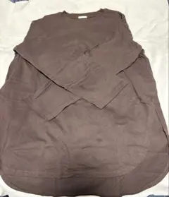 【GU】ラウンドヘムロングスリーブT（長袖）ジーユー　ロンT Tシャツ発送準備済