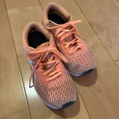 アシックス　シューズ　23.0cm