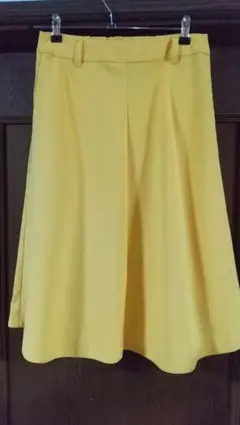 アズ ノウ アズイエロー フレアスカート ひざ丈