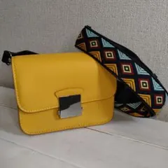 ZARAショルダーバッグ