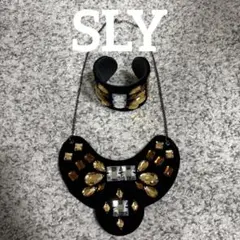 SLY ビジュー フラットネックレス バングル　セットのサムネイル