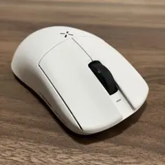 HITSCAN hyperlight white