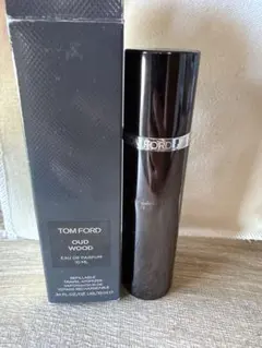 トムフォード香水　ウードウッド　10ml オードパルファムのサムネイル