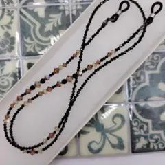 【大人の耀き①】メガネチェーン★トパーズ系「スワロフスキー」＆ブラックスピネル