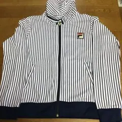 FILA ストライプ フルジップパーカー　XL身長161〜167cm
