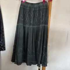 io comme ioの刺繍入りスカートのサムネイル