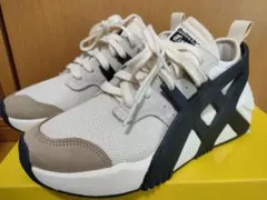新品◆Onitsuka Tiger スニーカー ★ビッグロゴ　トレーナー◆