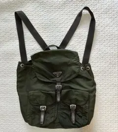 PRADA 三角プレート　リュック
