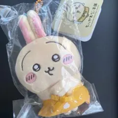 ちいかわ もぐもぐ本舗 店員さんなマスコット (うさぎ)