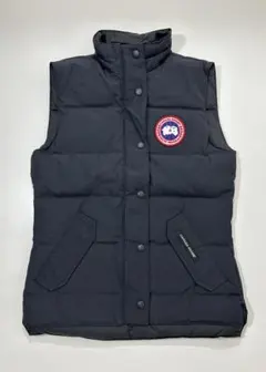 Canada Goose ネイビー ダウンベスト レディース