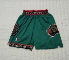 Item thumbnail for item f35b2be6-f1bd-4783-bbcf-a377abe1b85c